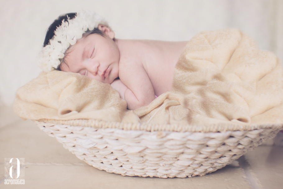 Newborn Photography-001