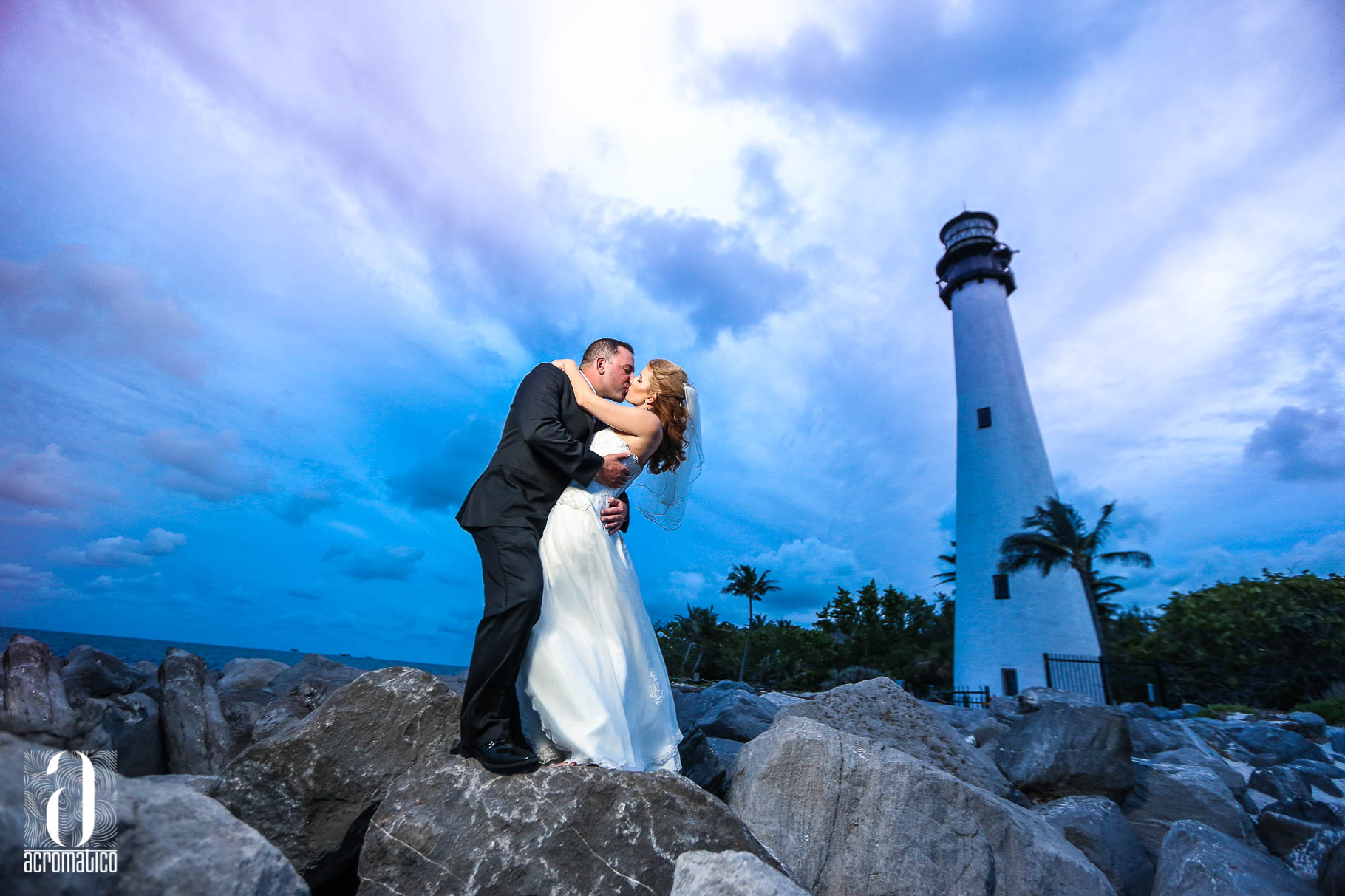 Bill-Baggs-Cape-Florida-State-Park-Wedding-|-Lindsay-...