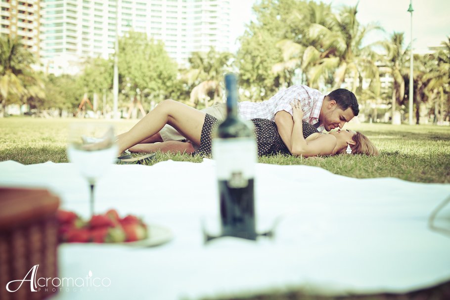 margaret pace park wynwood cafeina lounge engagement session-4